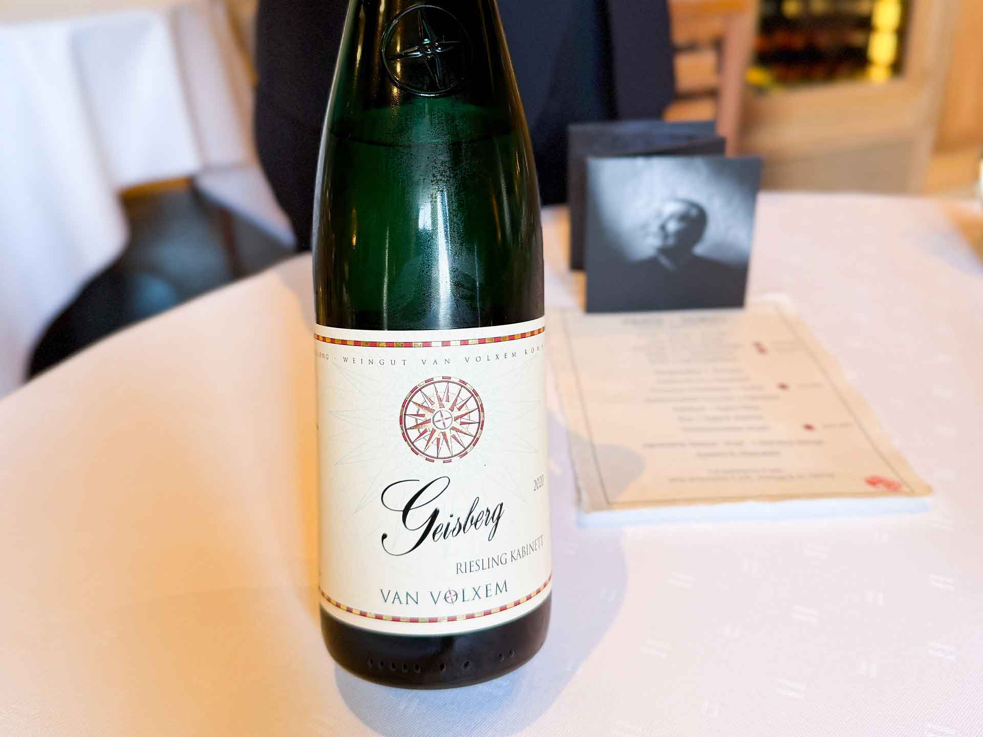 victors-fine-dining-11