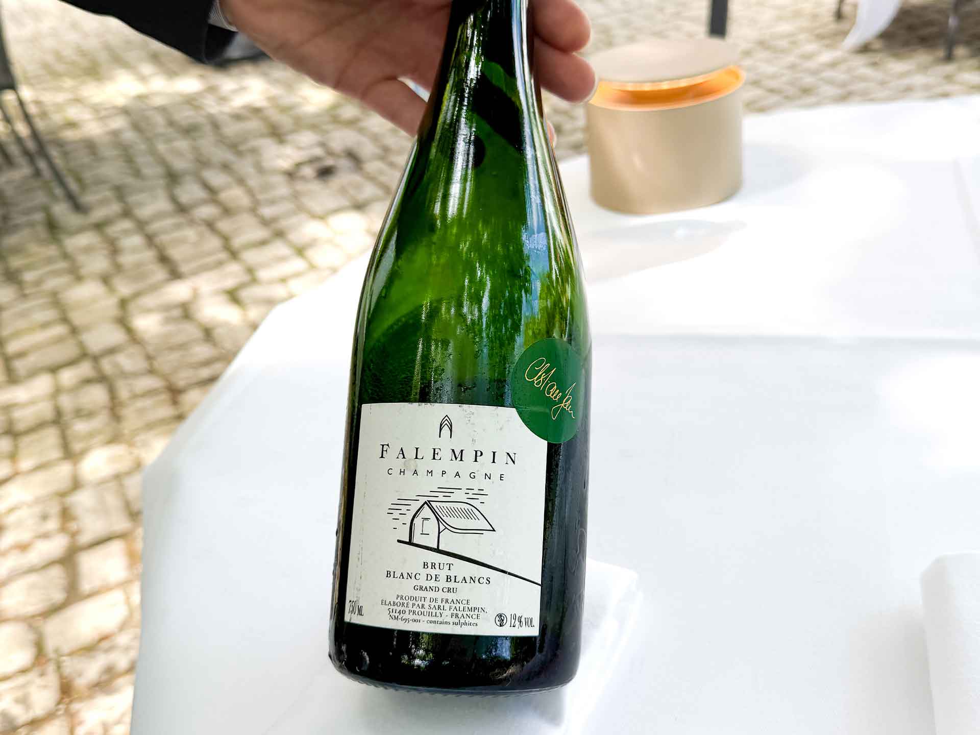 victors-fine-dining-29