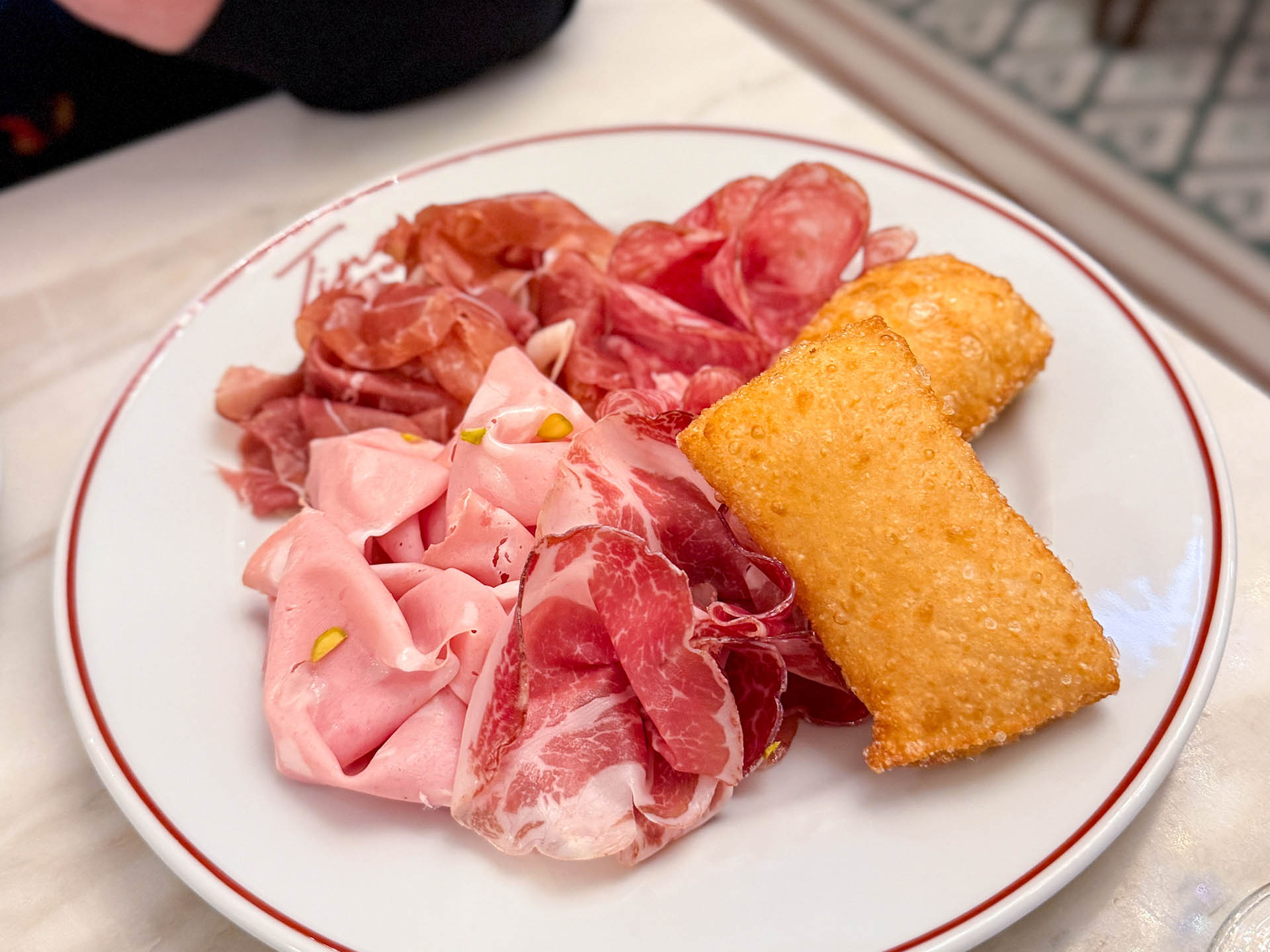 tina-trattoria-2